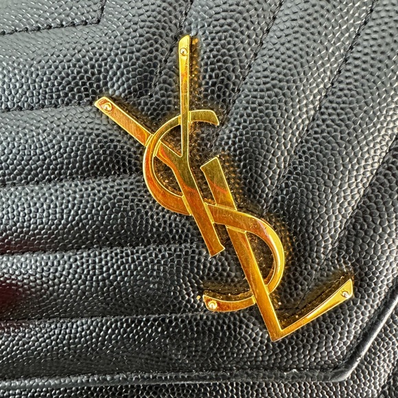 YSL Large Wallet on Chain - Picture 3 of 11